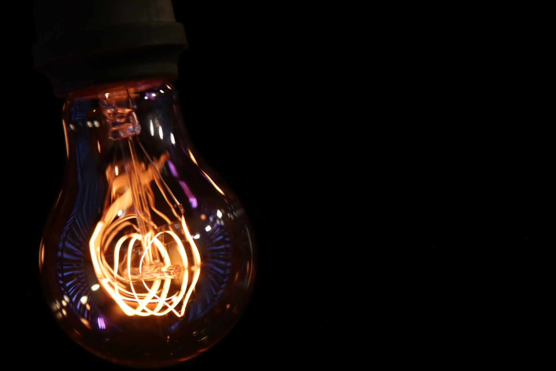 macro bulb background image